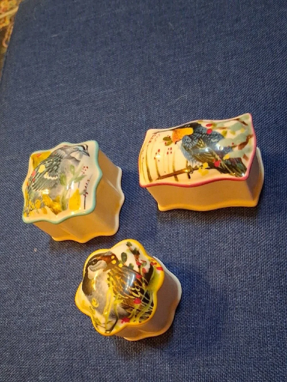 Hand-Painted Cream Ceramic Bird Trinket Boxes - Set of 3